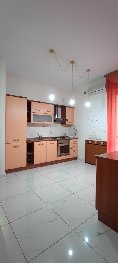 Mariposa Guest House Барі Екстер'єр фото